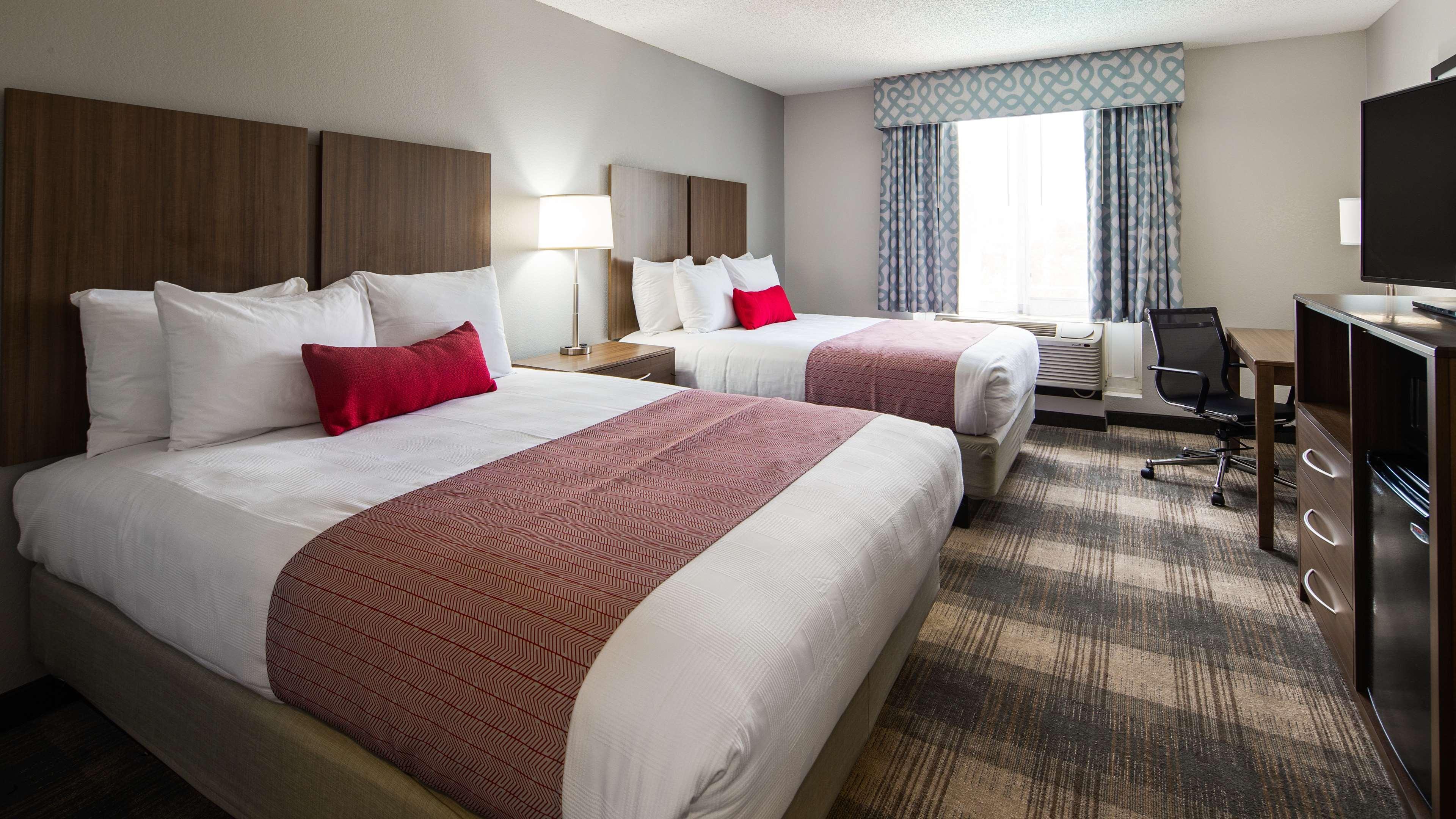 Best Western Plus Oak Harbor Hotel And Conference Center Exterior foto